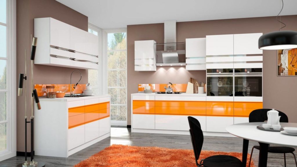 Дизайн кухни в оранжевом цвете следует тщательно продумать