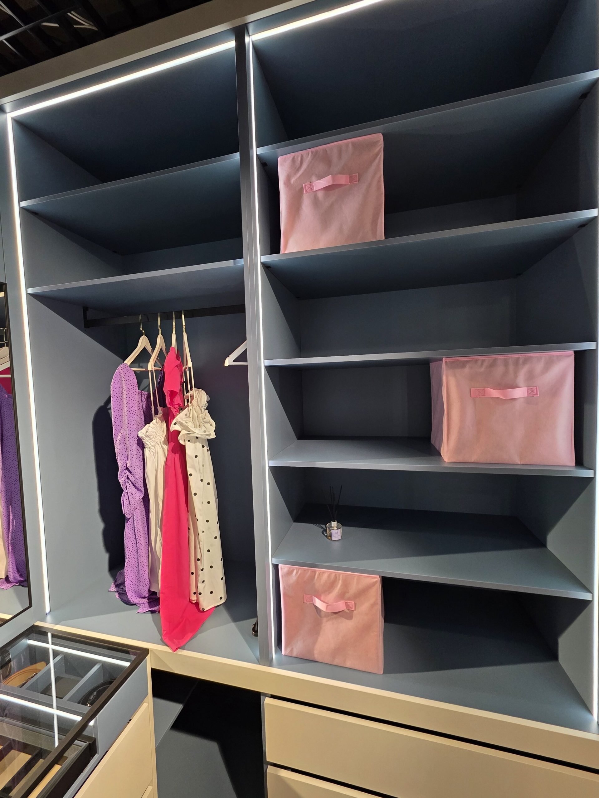 Гардеробный шкаф «Lite Line»